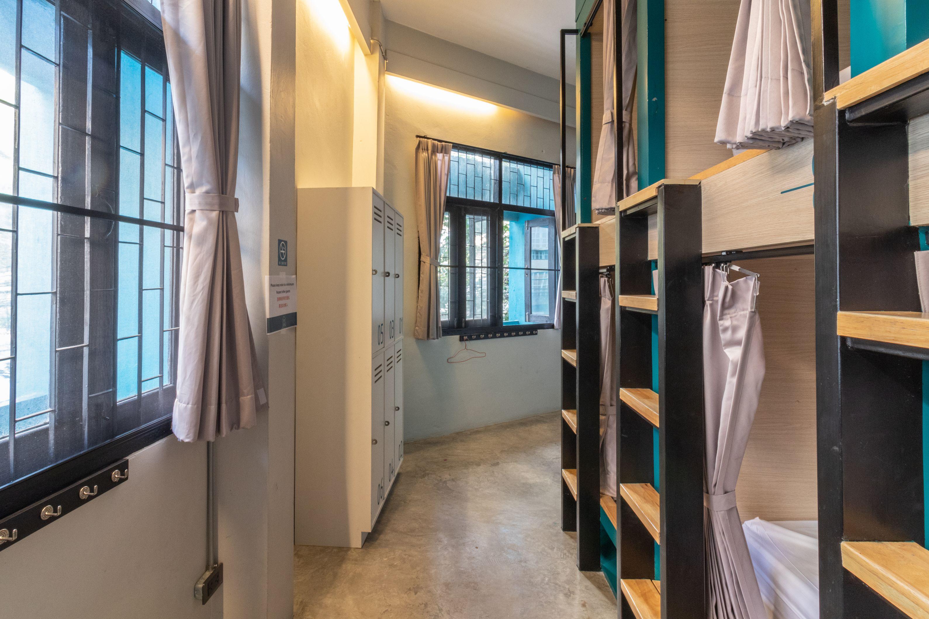 Bunny Burrow Hostel Бангкок Екстер'єр фото