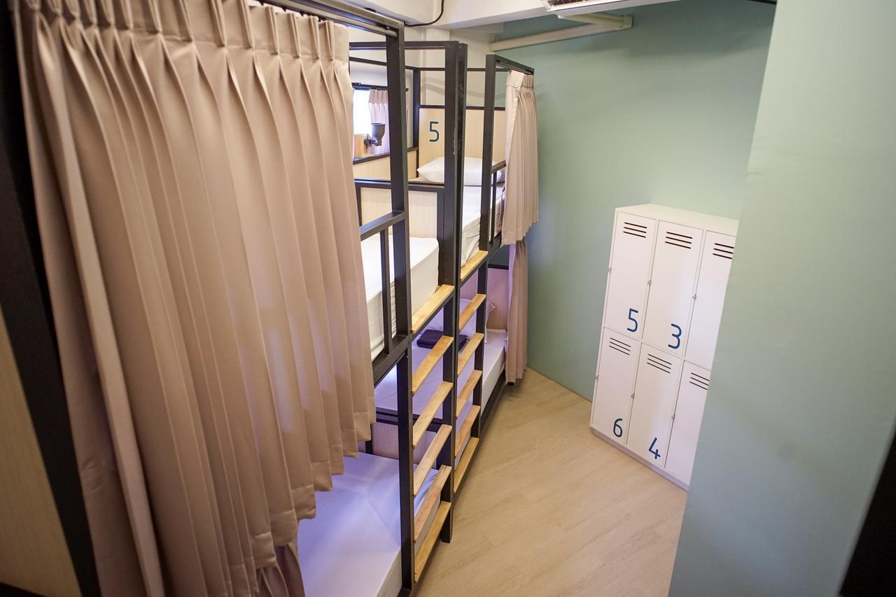 Bunny Burrow Hostel Бангкок Екстер'єр фото